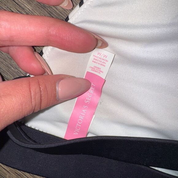 Victoria’s Secret Striped Halter Bikini Top - Picture 4 of 4